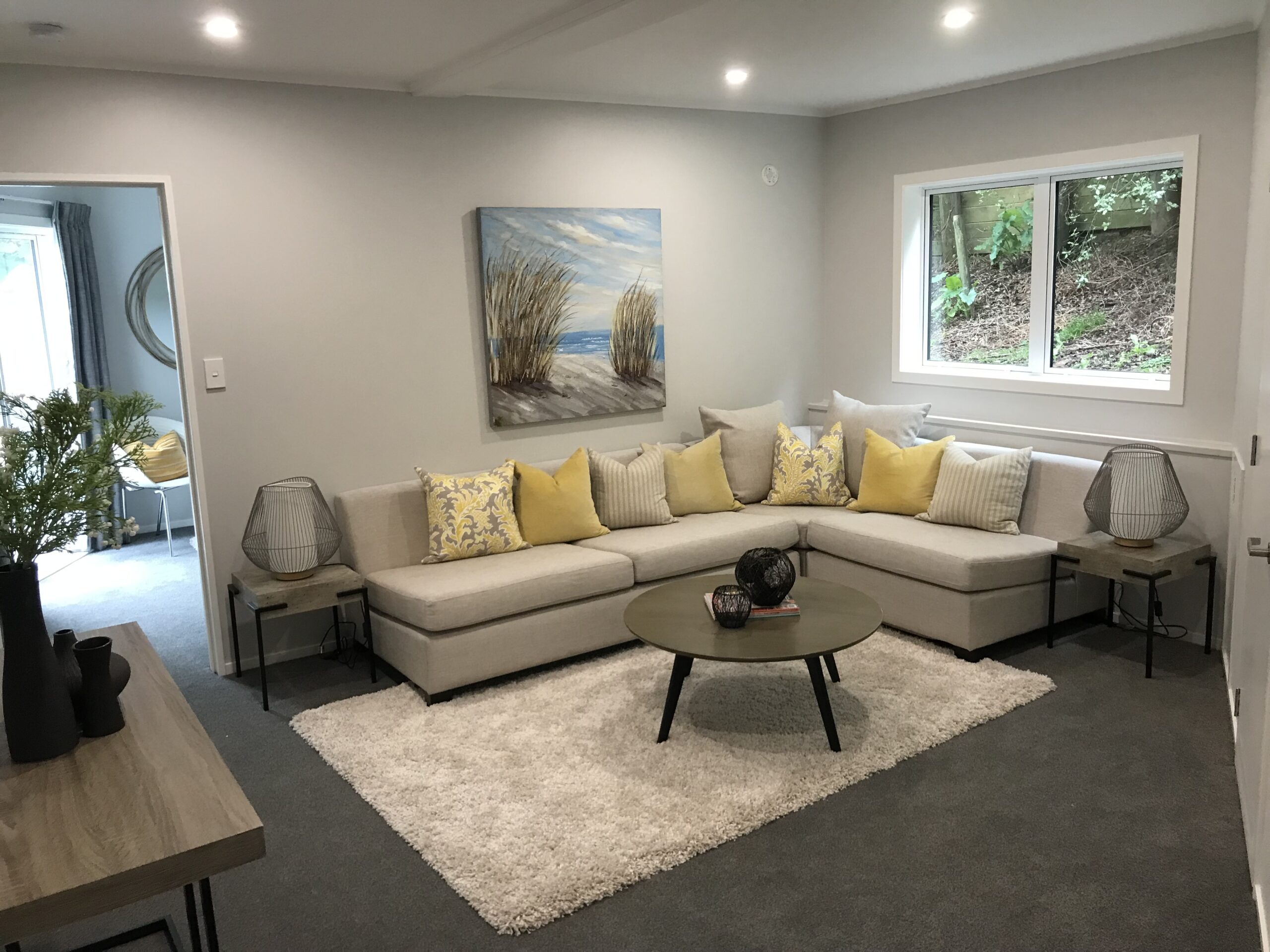 7 Whale lounge