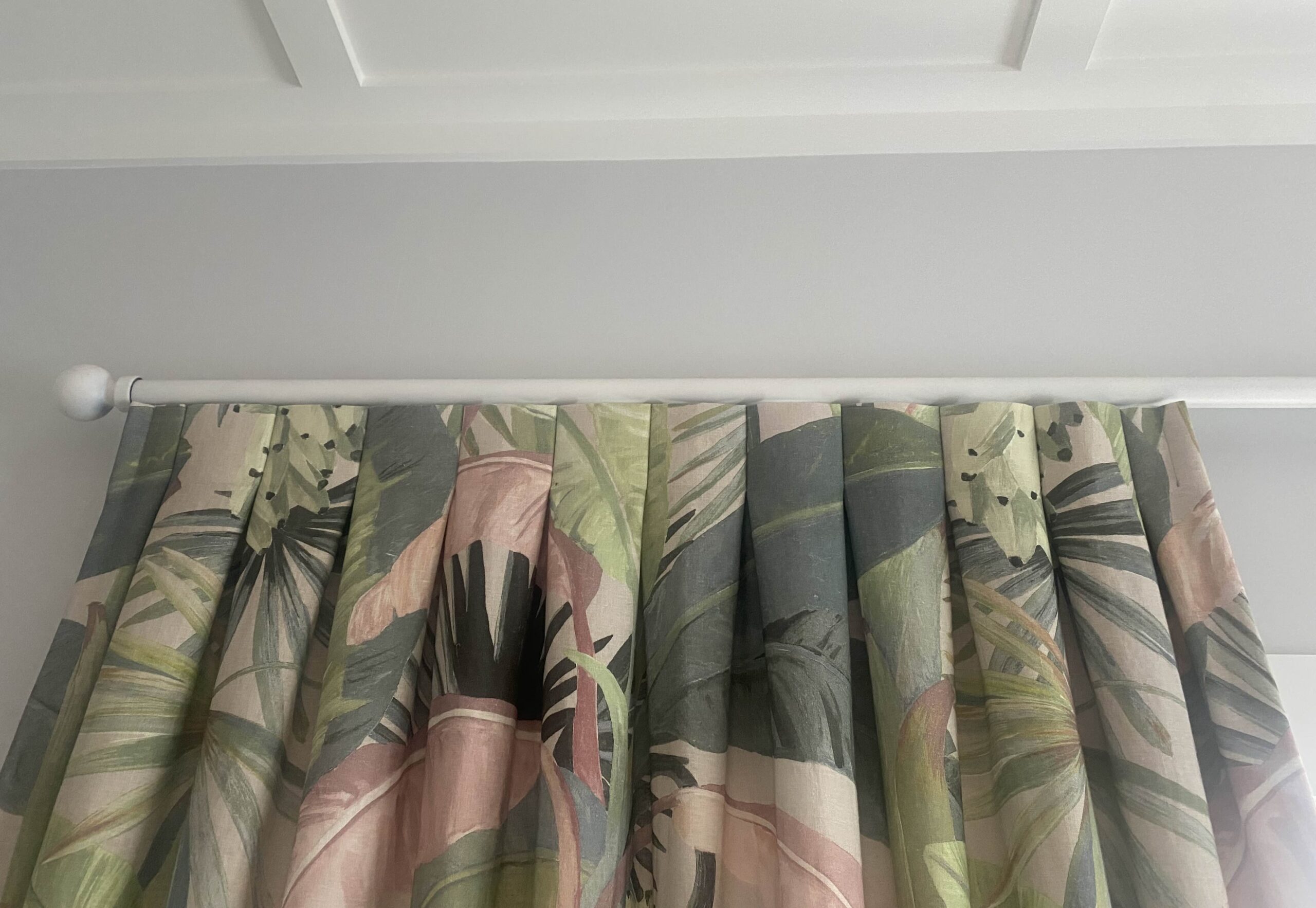 Box or Inverted Pleat curtain styles Patterned box pleat curtain style