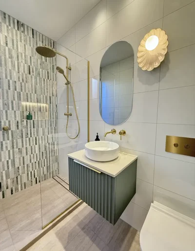 English Oak Bathroom